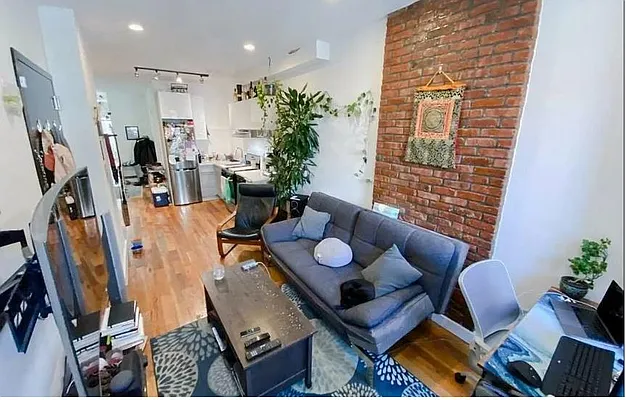 Rented by Superior Homes | media 16