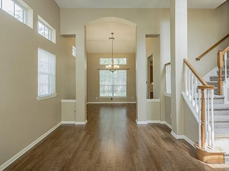 111 S Winterport Cir — Photo 19
