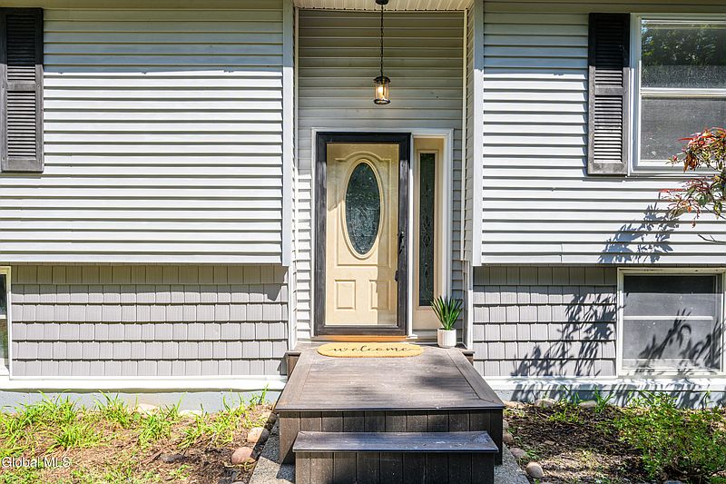 2nd image of 140 Turner Road