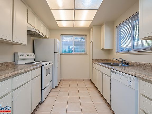4th image of 1363 Saratoga Ave APT 1