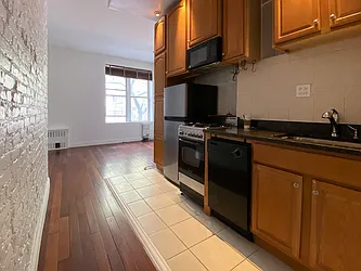 Rented by Kahen Properties