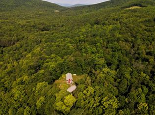 203 Arrau Rd, Chester, VT 05143