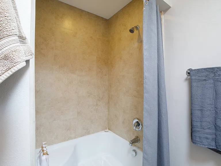 7319 E Northland Dr #2 — Photo 16