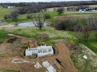 13808 Woodland Ranch Dr, Lone Jack, MO 64086