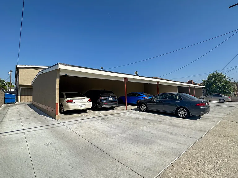 1027 S Atlantic Blvd #9 — Photo 21