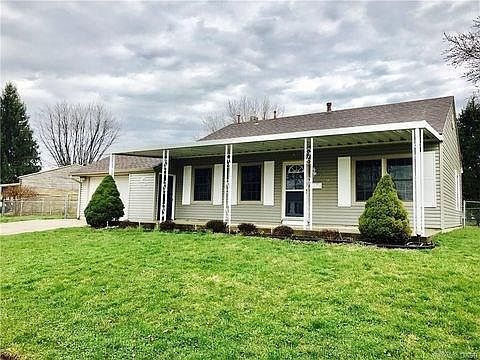 2nd image of 851 Richard Dr
