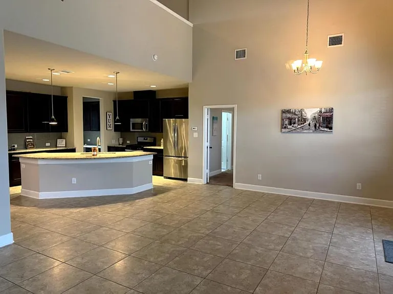 1426 Rock Dove Rd — Photo 3