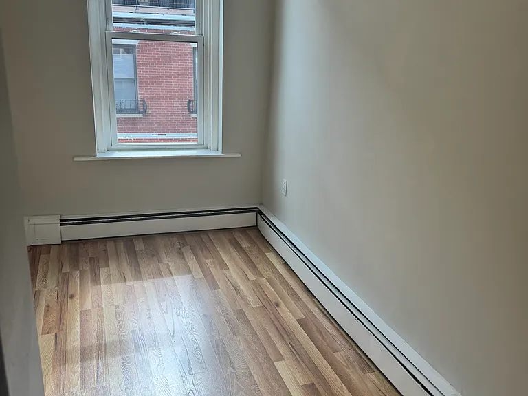 21 Sheafe St #7D — Photo 8