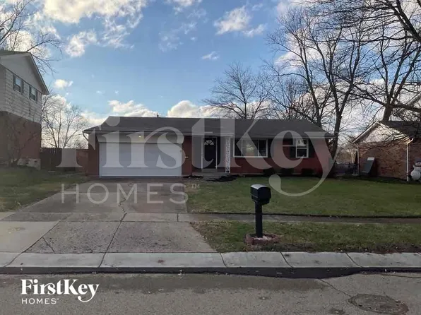 1745 Pinebluff Ln, Cincinnati, OH 45255