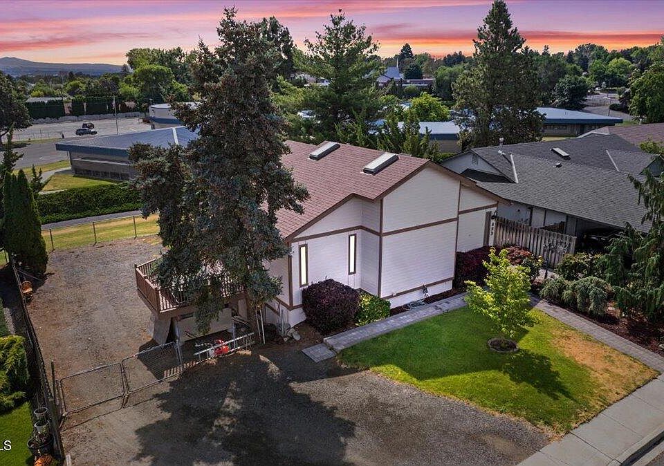 423 N 29th Pl, Yakima, WA 98902 Zillow