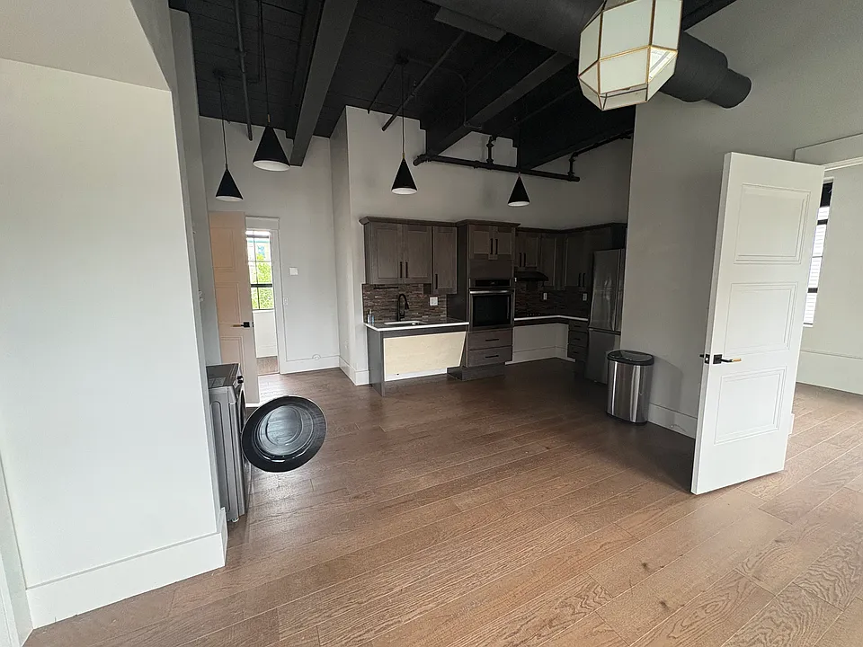 54 Union St #109