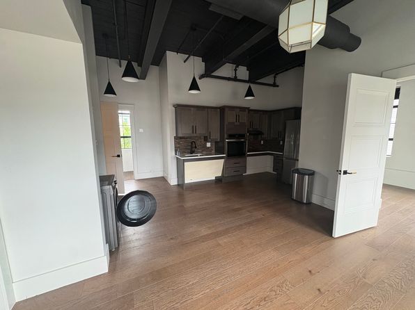 54 Union St Unit 109, Attleboro, MA