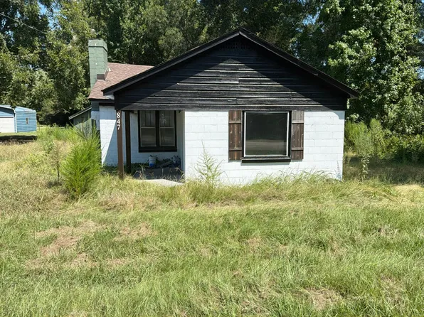847 Cal Kolola Rd, Caledonia, MS 39740