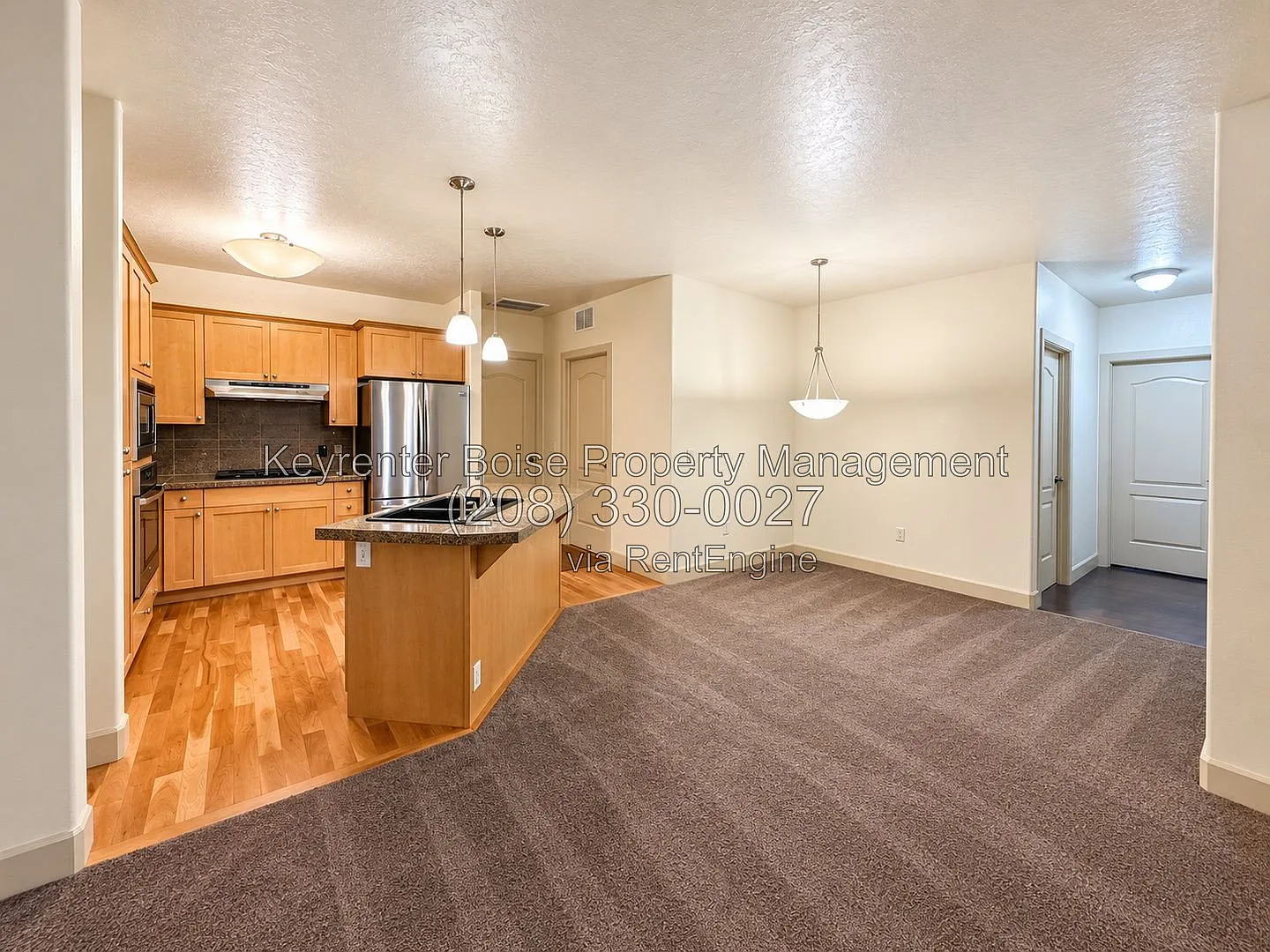 2 bed, 1.5 bath, 1084 sqft, $2,000 — Photo 3
