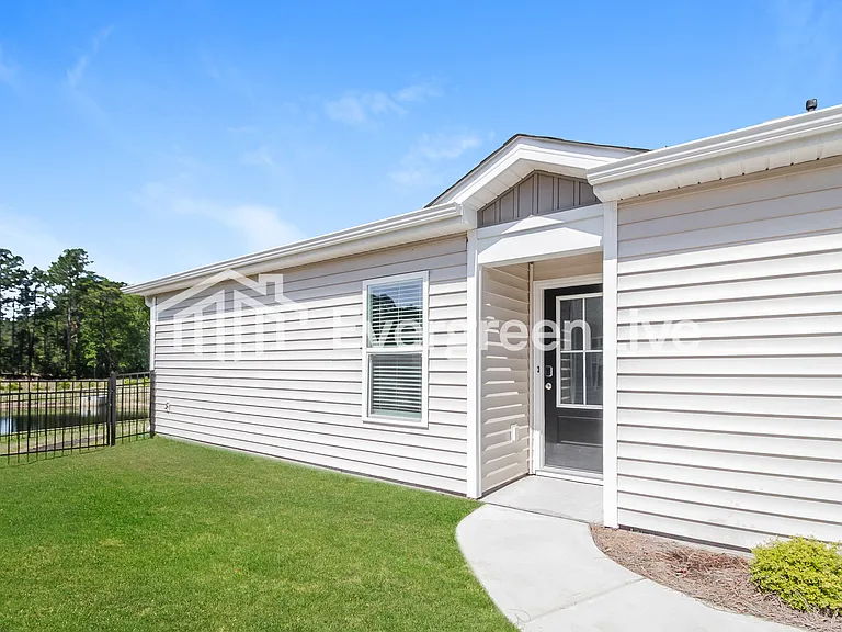 2227 Courtina Way — Photo 15