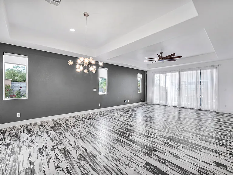 233 Castellari Dr — Photo 35