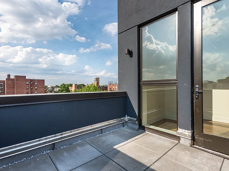 182 Malcolm X Blvd #4B — Photo 8