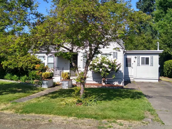 805 Lynn Ln, Eugene, OR 97404