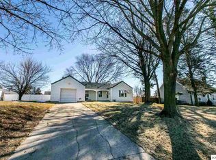 2170 Avalon Rd, Dubuque, IA 52001