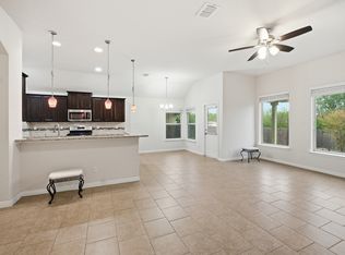 8822 Palmetto Park, Converse, TX 78109