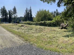 92832 Persimmon Ln, Coos Bay, OR 97420