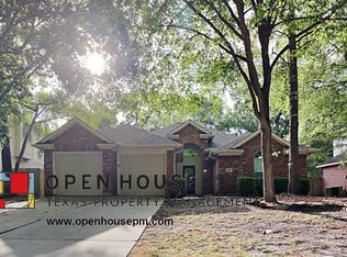 10 Terrell Trail Ct, Conroe, TX 77385