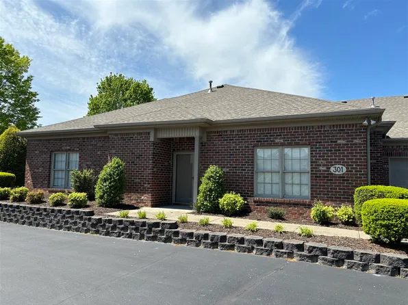 100 Legends Dr Unit 301, Bowling Green, KY 42103