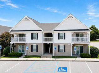 104 Brandy Mill Cir Unit C, High Ridge, MO 63049