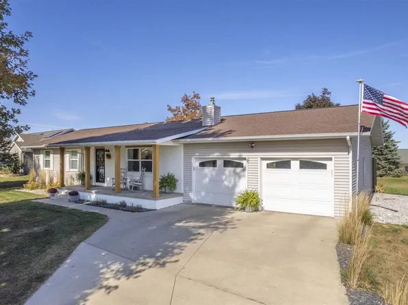 501 N High Ave, Oxford, IA 52322