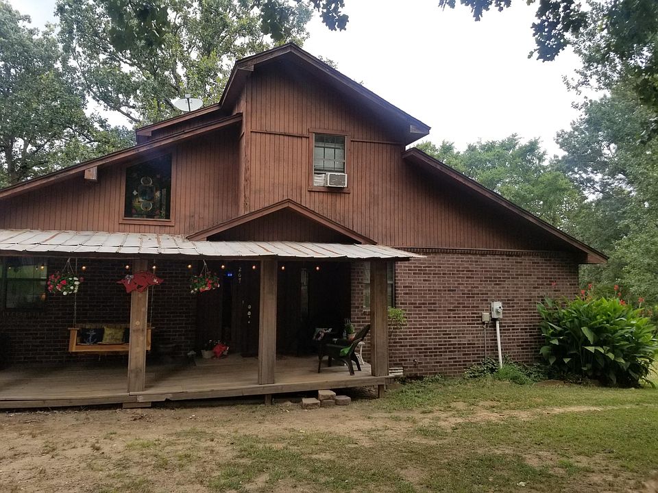 1st image of 267 E Circle Dr