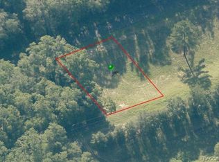 10512 N Quarry Dr, Citrus Springs, FL 34434