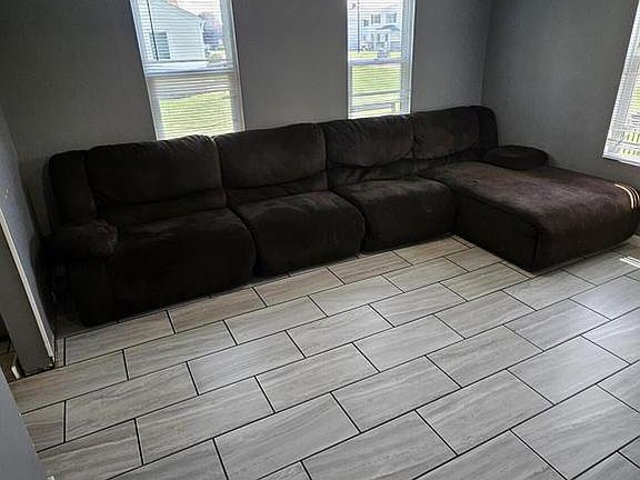4th image of 3322 Main AVENUE