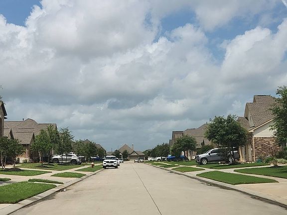 4th image of 3651 Pasteur Ln