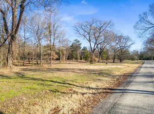 6536 Castenson Rd, Bryan, TX 77808