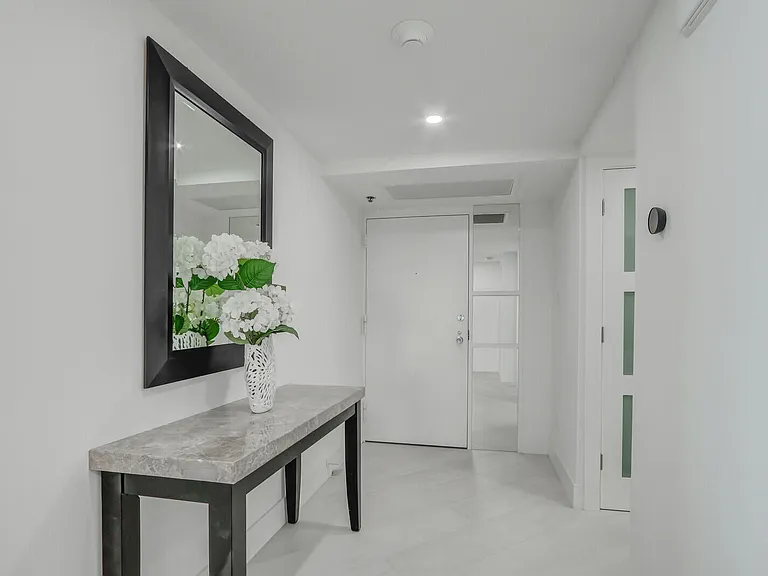 5380 N Ocean Dr #17E — Photo 3