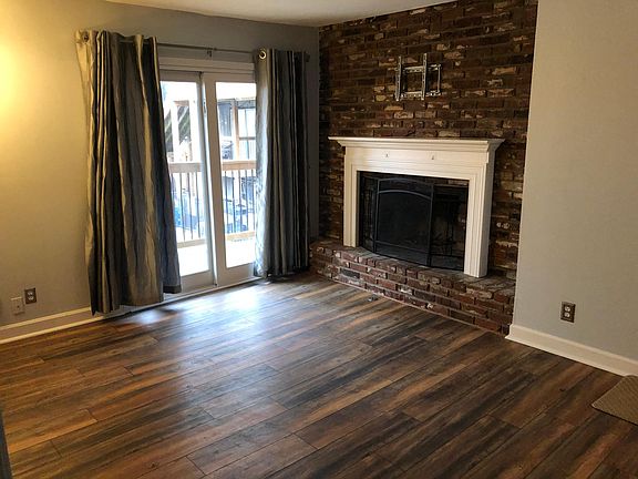 3rd image of 4333 Jarboe St APT 8
