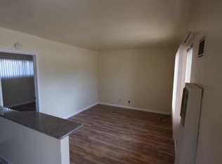 10217 Old River School Rd APT C, Downey, CA 90241