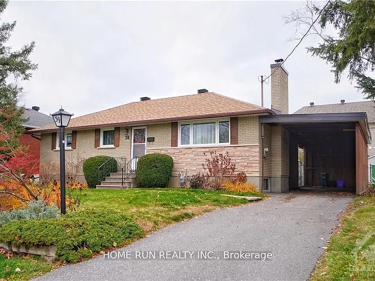 39 Epworth Ave — Photo 1