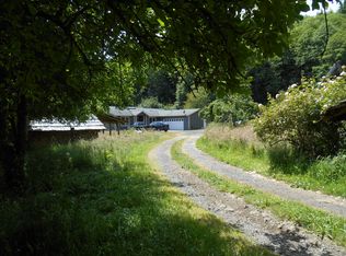 959 Elochoman Valley Rd, Cathlamet, WA 98612