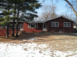 451 Totem Rd, Saint Paul, MN 55119