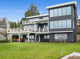 1121 Vista Pl, Edmonds, WA 98020