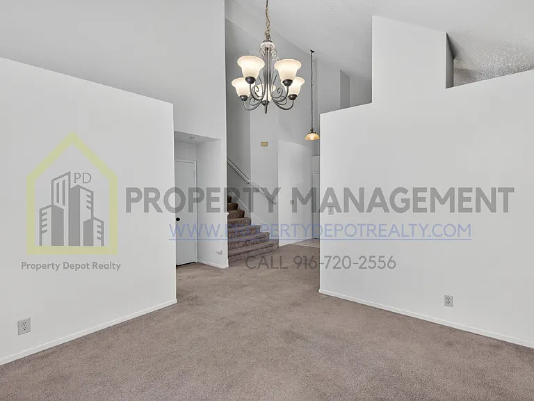 9013 Figtree Ct — Photo 12