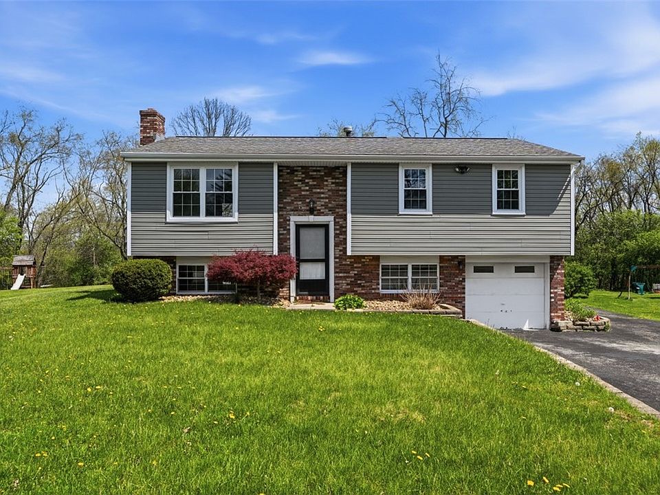 1st image of 108 Whitney Dr