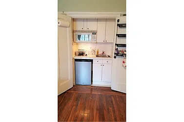 Rented by City Connections Realty