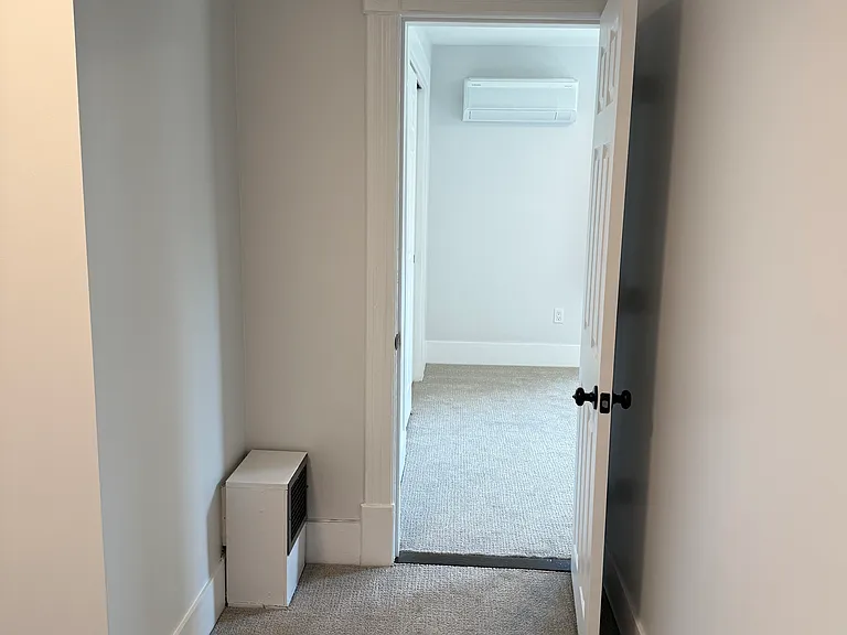 54 Holyoke St — Photo 18