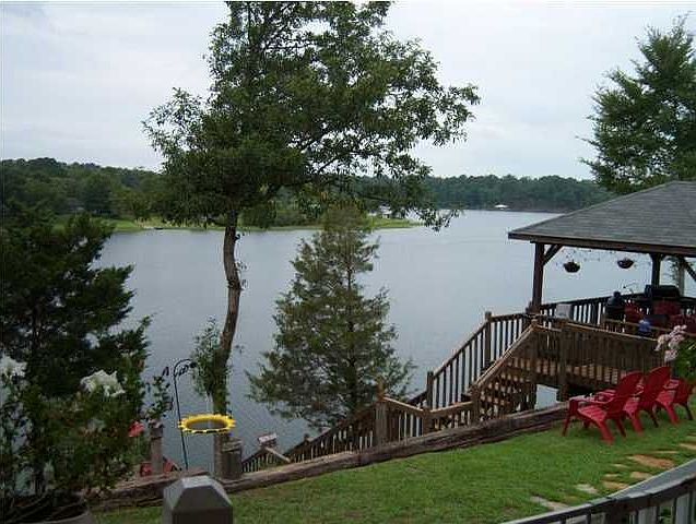 1st image of 13611 Country Club Dr