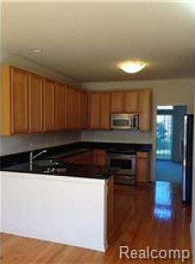 4th image of 1365 Hollins Hall Ln #1