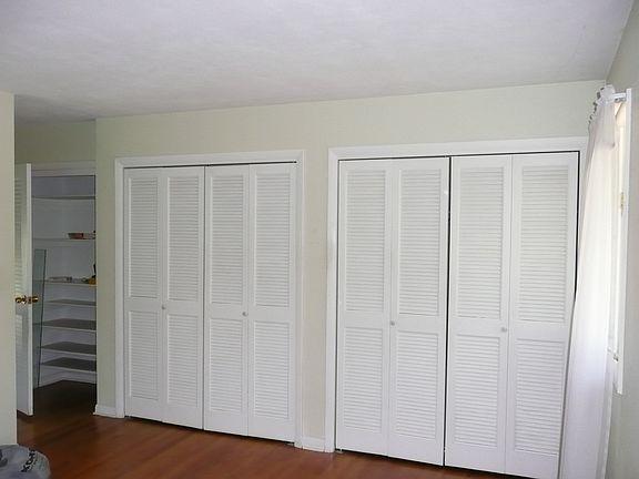 5th image of 2608 Hampden Ct