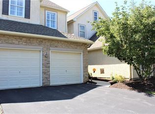 6052 Eli Cir, Macungie, PA 18062