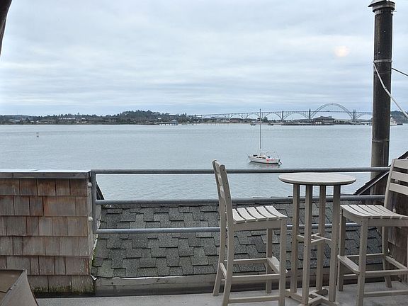 5th image of 1000 SE Bay Blvd Unit G-24